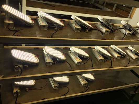 Manufacturing and testing the Freeway LED Retrofit Street Light