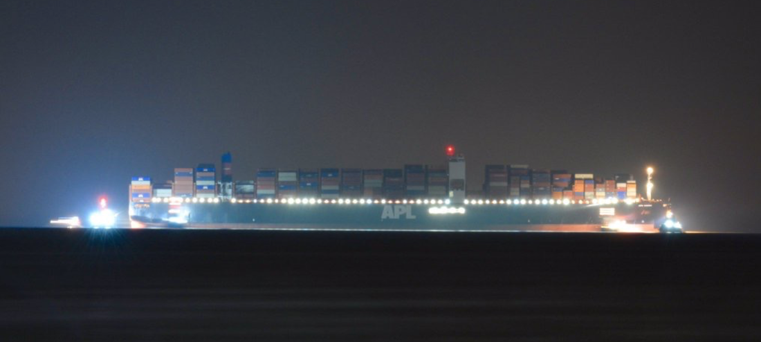 Marine grade floodlights for the shipping industry available from our online store